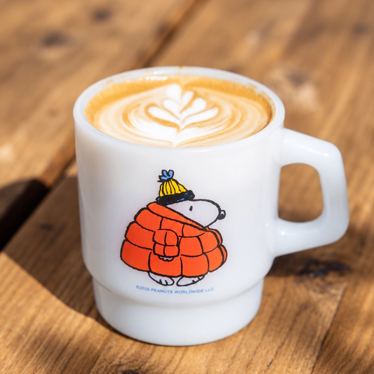3P4 x Peanuts® Snoopy Puffy Coat Milk Glass Mug